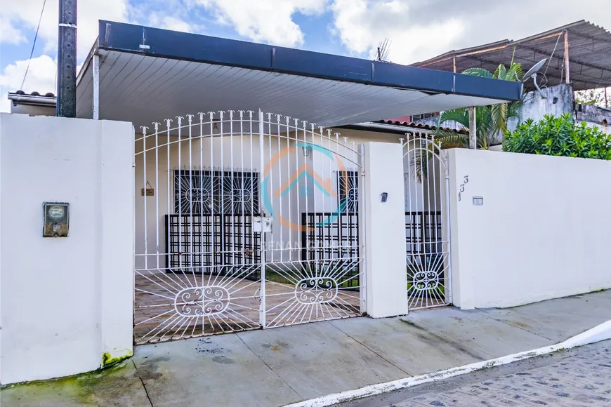 Foto 1 de Casa com 3 Quartos à venda, 100m² em Caxangá, Recife