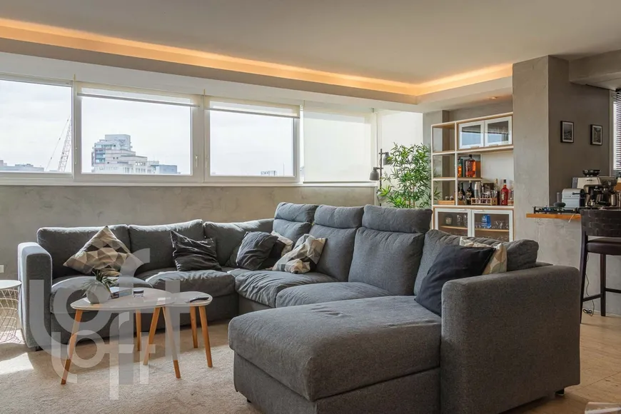 Foto 1 de Apartamento com 2 Quartos à venda, 180m² em Itaim Bibi, São Paulo