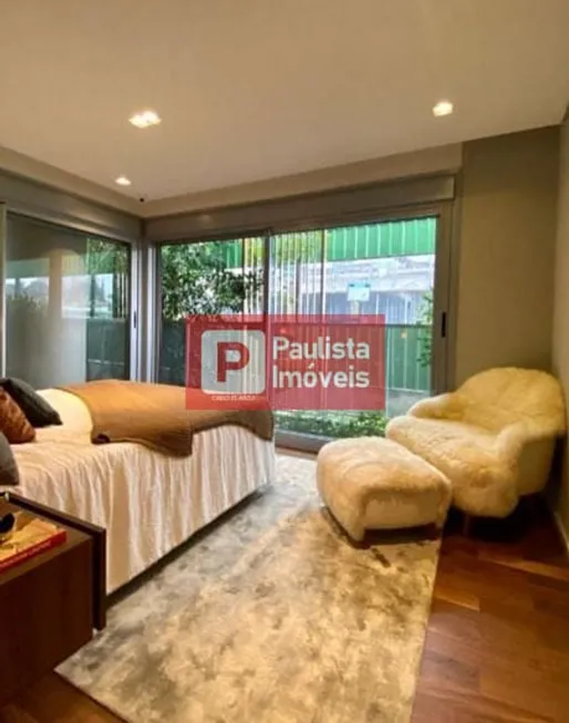 Foto 1 de Apartamento com 3 Quartos à venda, 167m² em Jardim das Acacias, São Paulo