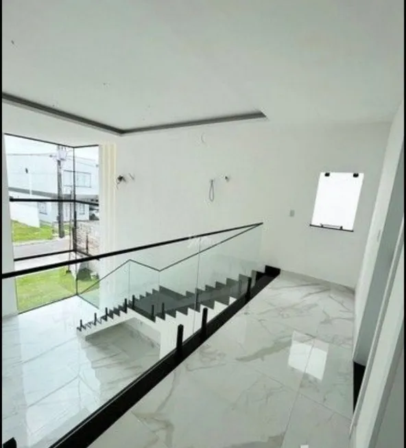 Foto 1 de Casa de Condomínio com 4 Quartos à venda, 256m² em Coqueiro, Belém