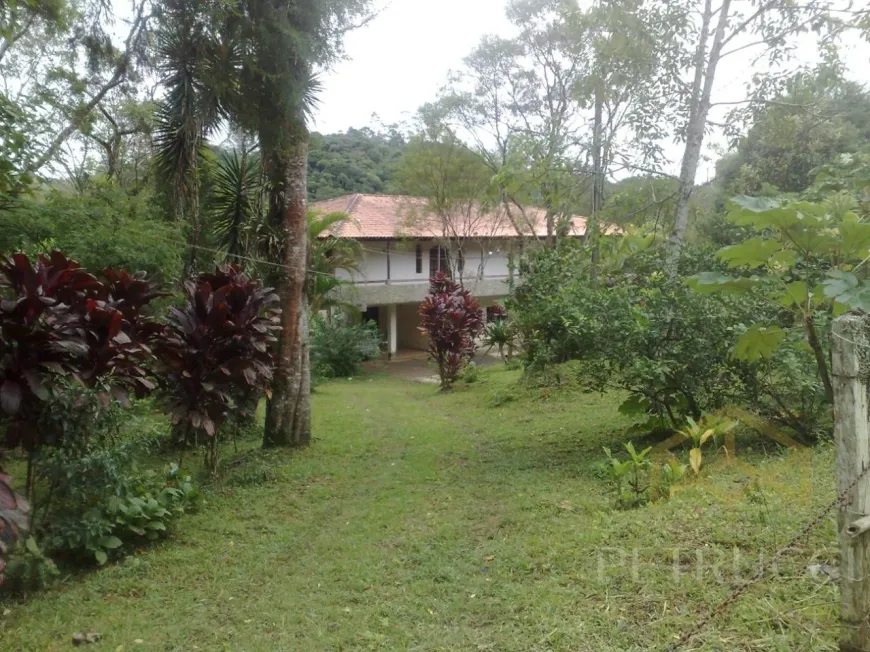 Foto 1 de Fazenda/Sítio com 4 Quartos à venda, 600m² em , Mogi das Cruzes