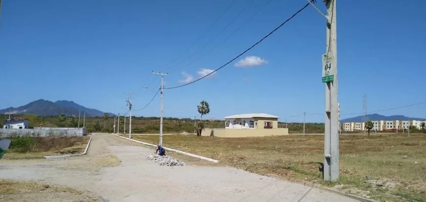 Foto 1 de Lote/Terreno com 1 Quarto à venda, 150m² em Jurema, Caucaia