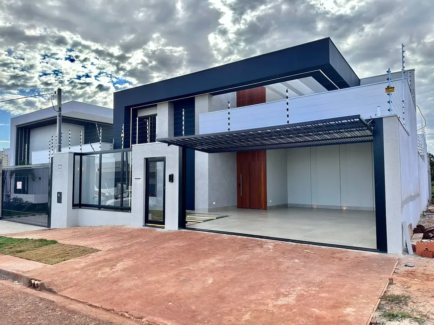 Foto 1 de Casa com 3 Quartos à venda, 209m² em Jardim Munique, Maringá