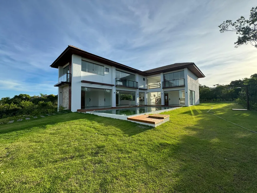 Foto 1 de Casa de Condomínio com 5 Quartos à venda, 380m² em Praia do Forte, Mata de São João