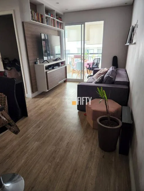 Foto 1 de Apartamento com 1 Quarto para alugar, 58m² em Brooklin, São Paulo