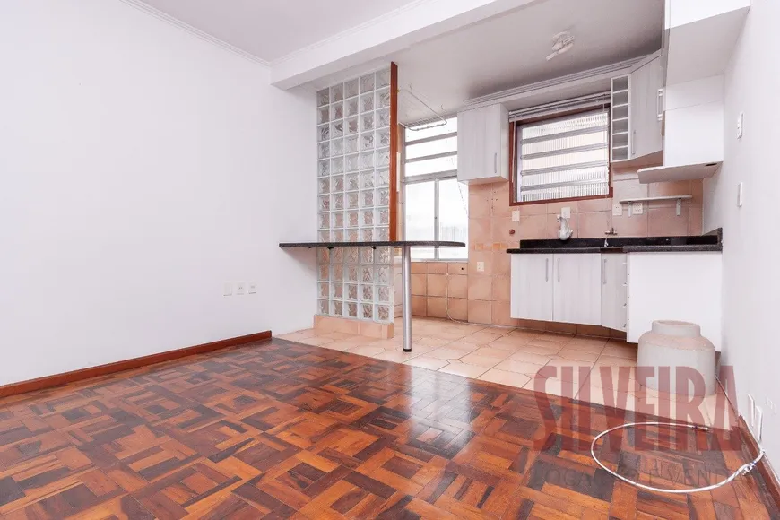 Foto 1 de Apartamento com 1 Quarto à venda, 47m² em São João, Porto Alegre