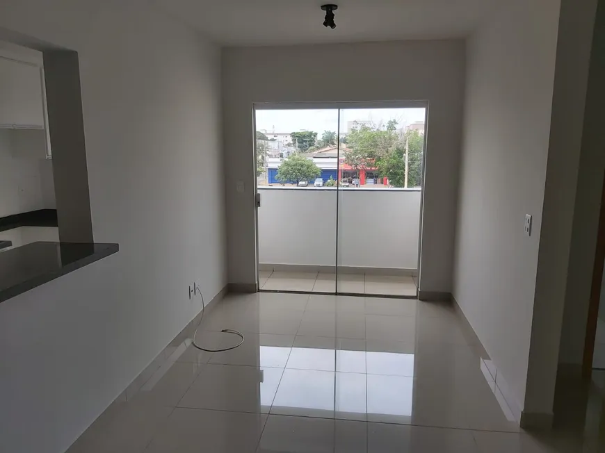 Foto 1 de Apartamento com 2 Quartos à venda, 63m² em Santa Mônica, Uberlândia