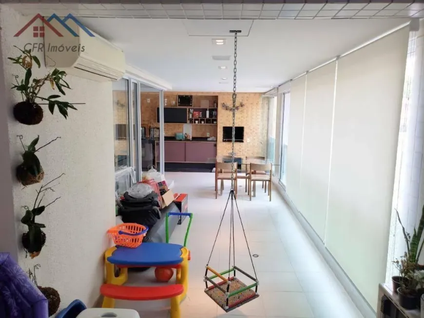 Foto 1 de Apartamento com 3 Quartos para alugar, 202m² em Campo Belo, São Paulo