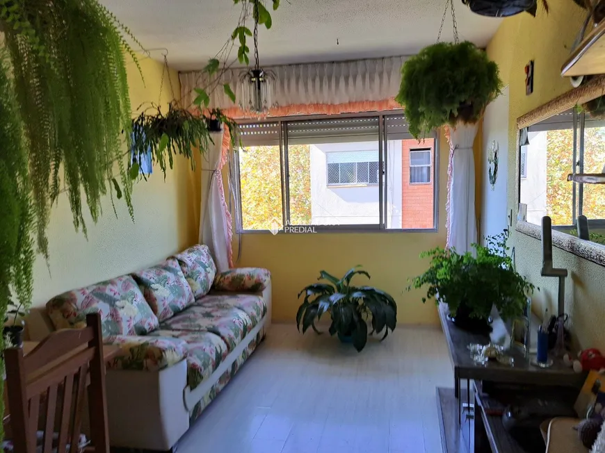 Foto 1 de Apartamento com 1 Quarto à venda, 38m² em Jardim Itú Sabará, Porto Alegre