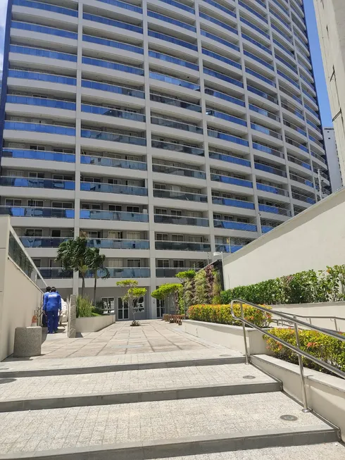 Foto 1 de Apartamento com 2 Quartos à venda, 47m² em Meireles, Fortaleza
