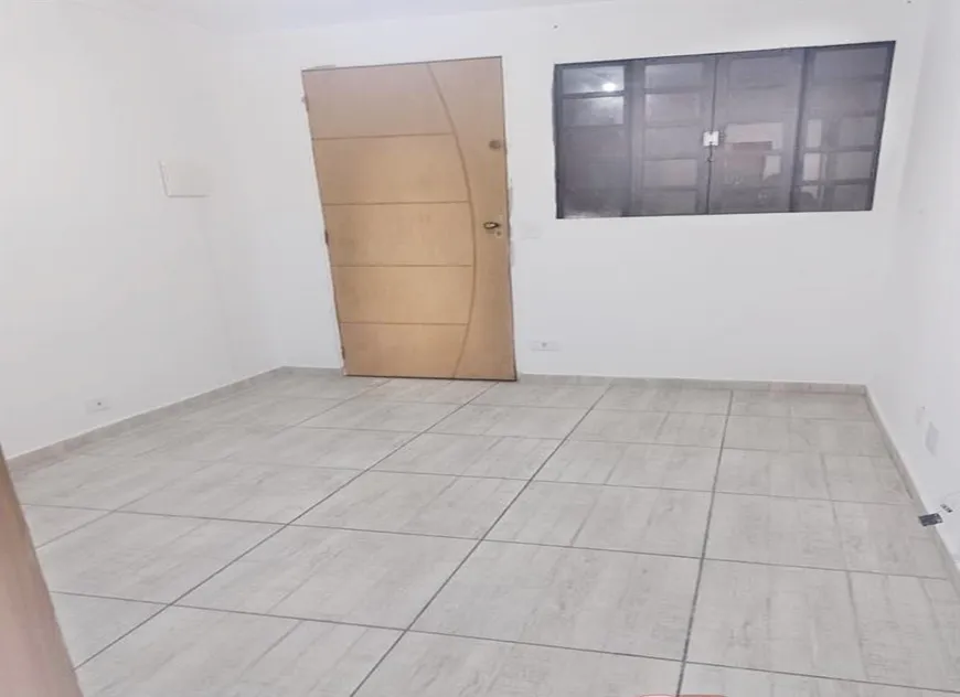 Foto 1 de Apartamento com 2 Quartos à venda, 38m² em Jaragua, São Paulo