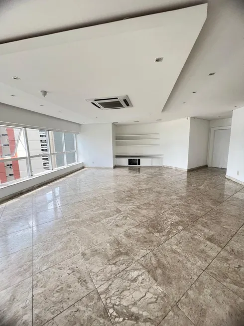 Foto 1 de Apartamento com 4 Quartos para venda ou aluguel, 310m² em Jurunas, Belém