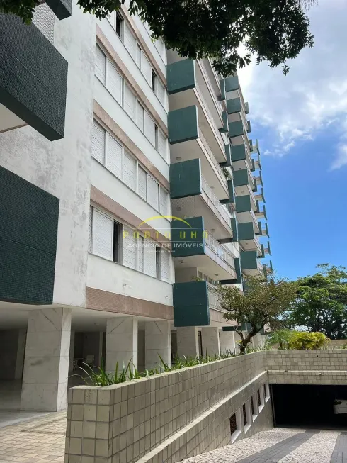 Foto 1 de Apartamento com 4 Quartos para alugar, 300m² em Vitória, Salvador