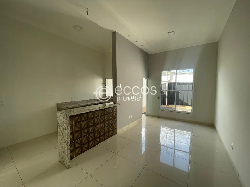 Foto 1 de Casa com 2 Quartos à venda, 70m² em Umuarama, Uberlândia