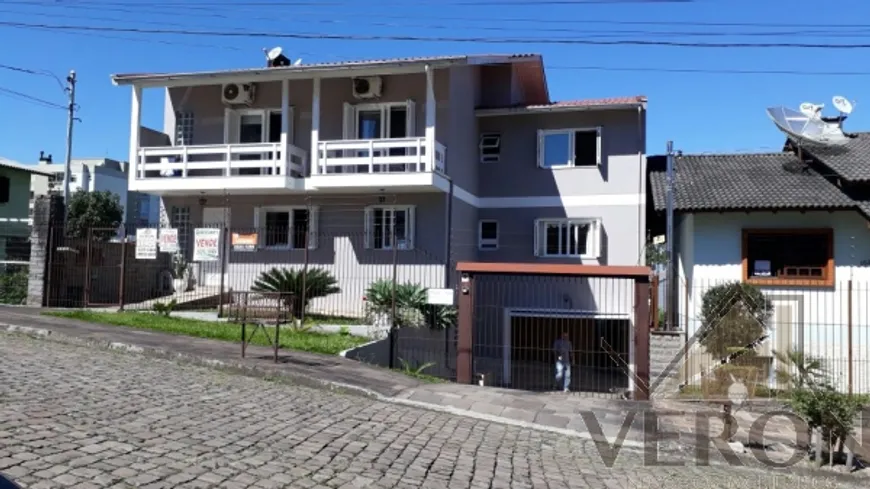 Foto 1 de Casa com 5 Quartos à venda, 363m² em Colina Sorriso, Caxias do Sul