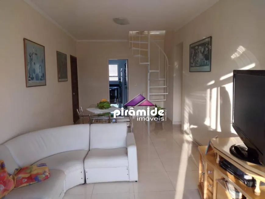 Foto 1 de Apartamento com 4 Quartos à venda, 233m² em Martim de Sa, Caraguatatuba
