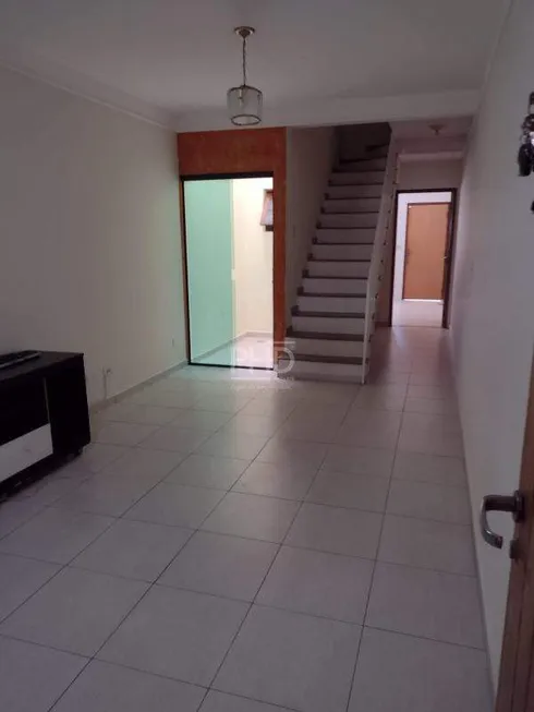 Foto 1 de Sobrado com 3 Quartos à venda, 106m² em Santa Terezinha, São Bernardo do Campo