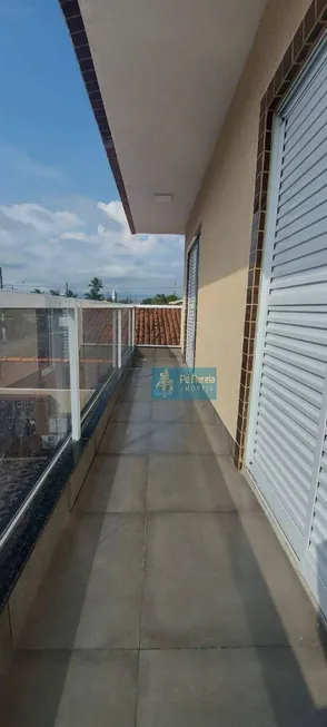 Foto 1 de Casa de Condomínio com 2 Quartos à venda, 70m² em Maracanã, Praia Grande