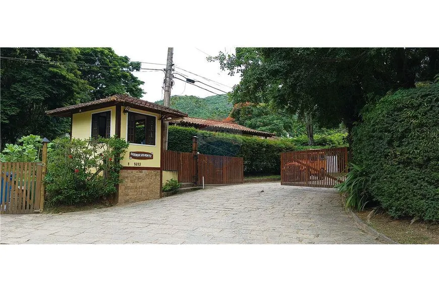 Foto 1 de Lote/Terreno à venda, 2176m² em Secretário, Petrópolis