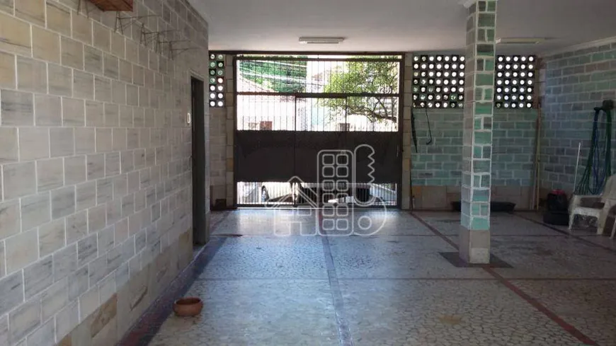 Foto 1 de Casa com 4 Quartos à venda, 369m² em Engenhoca, Niterói