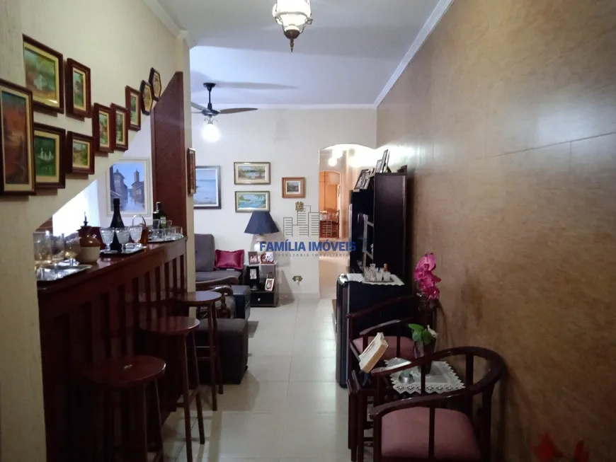 Foto 1 de Casa com 2 Quartos à venda, 153m² em Marapé, Santos