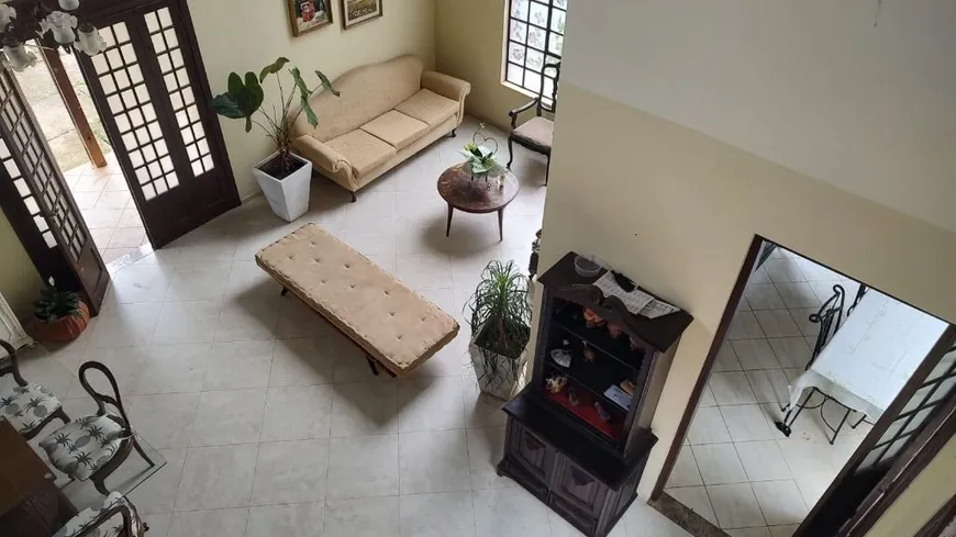 Foto 1 de Casa de Condomínio com 5 Quartos à venda, 232m² em Serra da Cantareira, Mairiporã