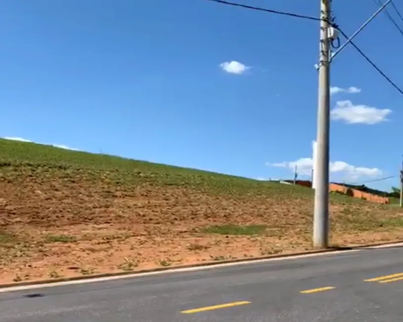 Foto 1 de Lote/Terreno à venda, 420m² em Casa de Pedra, Volta Redonda