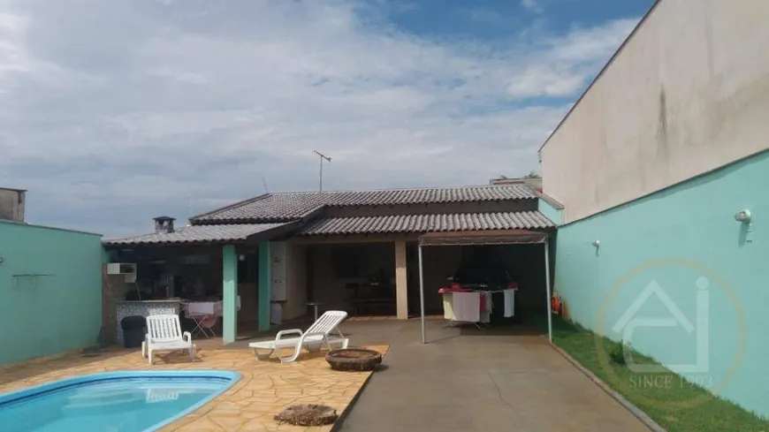 Foto 1 de Casa com 2 Quartos à venda, 60m² em Jardim Tropical, Londrina