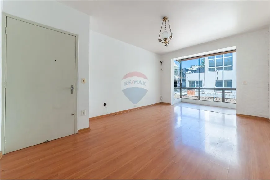 Foto 1 de Apartamento com 3 Quartos à venda, 111m² em Centro, Santa Maria