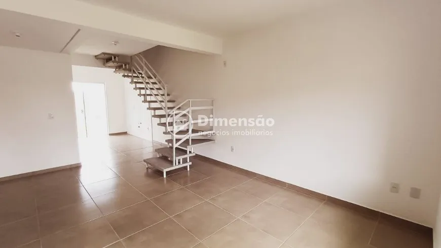 Foto 1 de Casa com 2 Quartos à venda, 92m² em São João do Rio Vermelho, Florianópolis