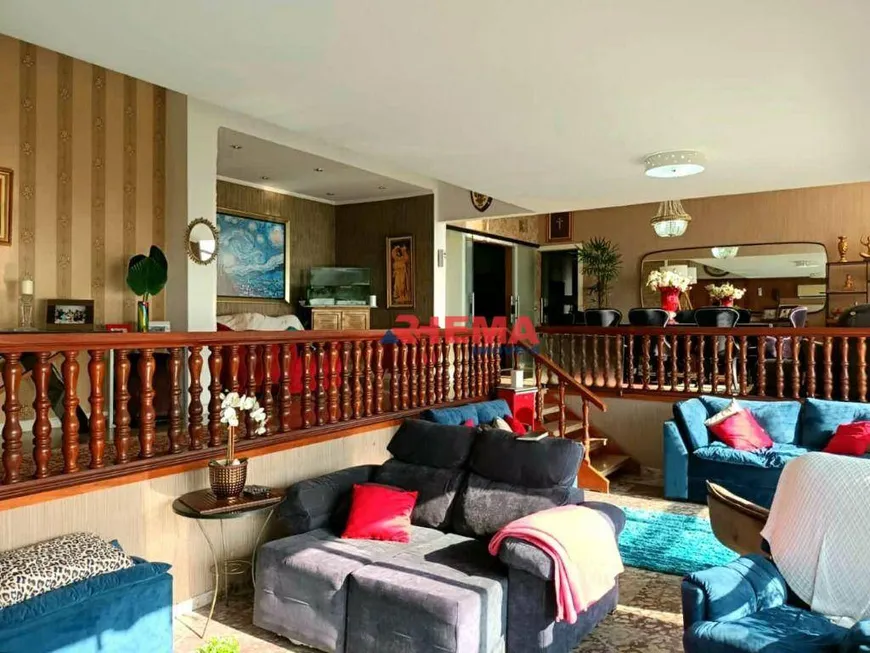 Foto 1 de Apartamento com 3 Quartos à venda, 231m² em Ilha Porchat, São Vicente