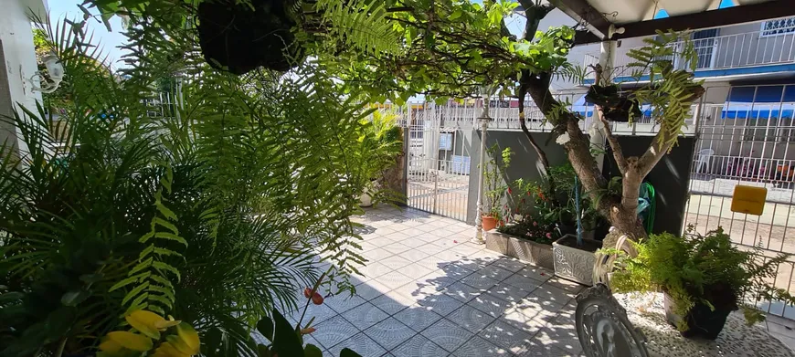 Foto 1 de Casa com 3 Quartos à venda, 157m² em Jardim Guanabara, Rio de Janeiro