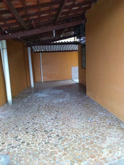 Foto 1 de Casa com 2 Quartos para alugar, 70m² em Vila Guilhermina, Praia Grande