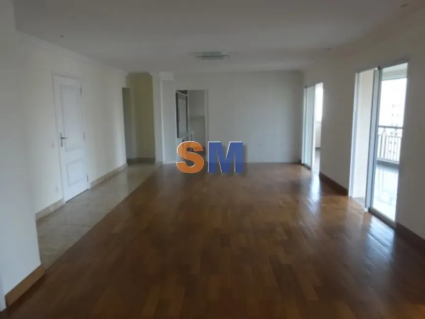 Foto 1 de Apartamento com 4 Quartos à venda, 250m² em Moema, São Paulo