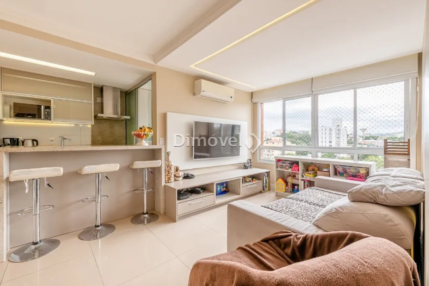 Foto 1 de Apartamento com 3 Quartos à venda, 74m² em Tristeza, Porto Alegre
