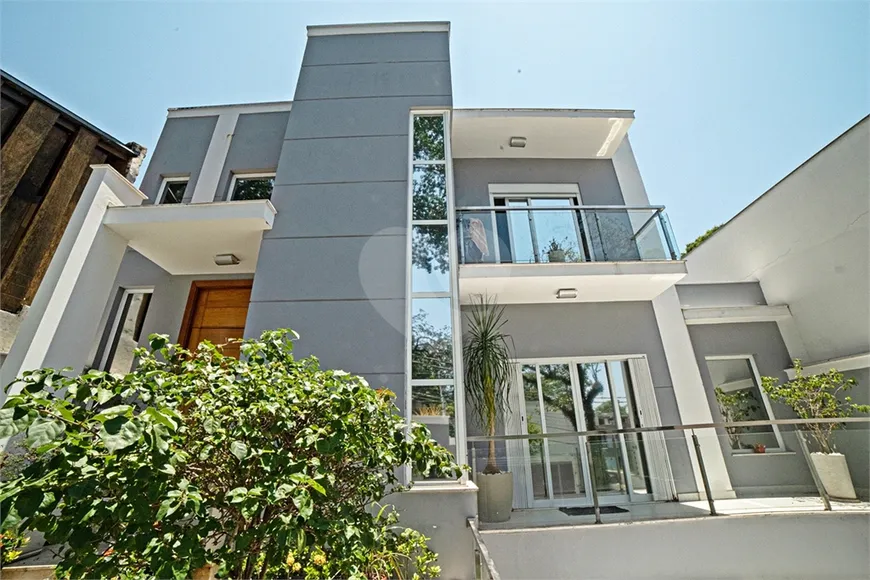 Foto 1 de Casa com 3 Quartos à venda, 375m² em Jardim Floresta, São Paulo
