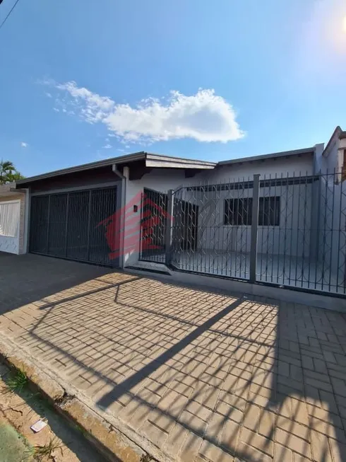 Foto 1 de Casa com 3 Quartos à venda, 385m² em Madureira, Bauru