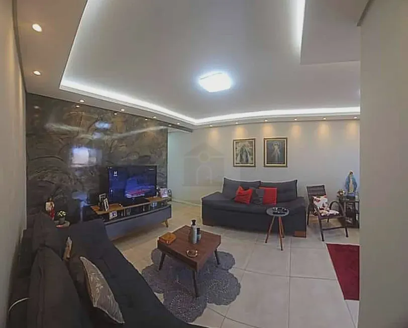 Foto 1 de Apartamento com 3 Quartos à venda, 85m² em Lidice, Uberlândia