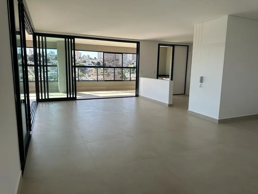 Foto 1 de Apartamento com 3 Quartos à venda, 200m² em Patrimônio, Uberlândia