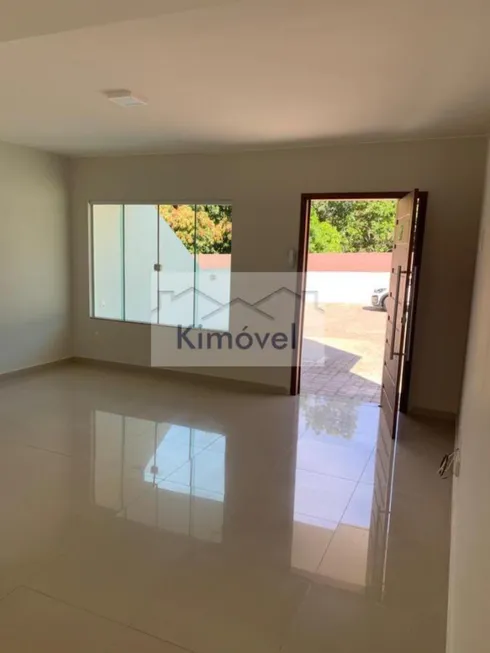 Foto 1 de Casa com 3 Quartos para alugar, 110m² em São Marcos, Macaé