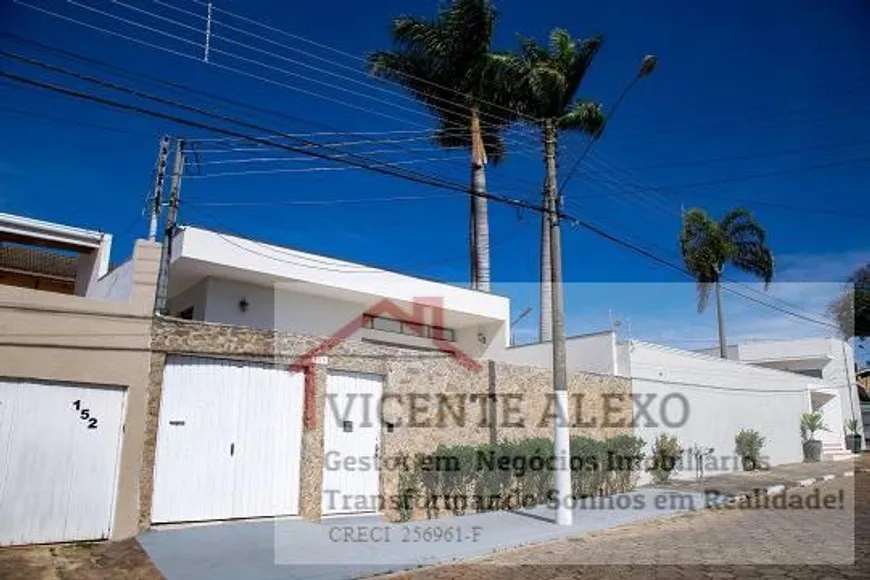 Foto 1 de Casa com 3 Quartos à venda, 330m² em Jardim Santa Rita de Cassia, Bragança Paulista