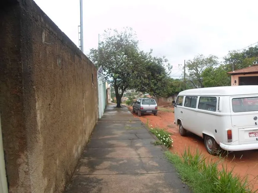 Foto 1 de Casa com 3 Quartos à venda, 119m² em Vale do Sol, Divinópolis