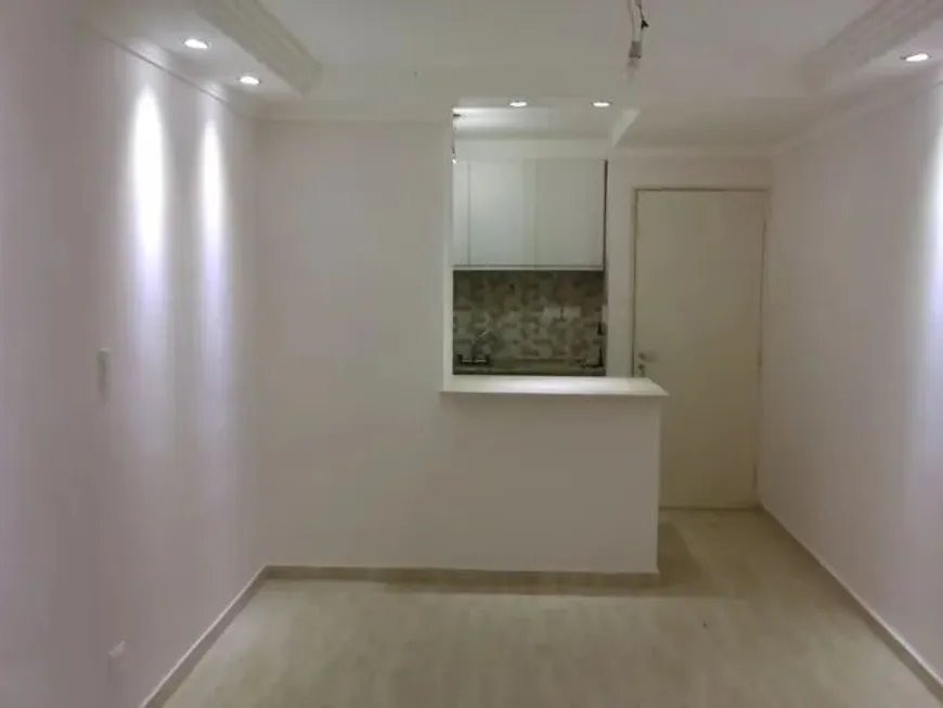 Foto 1 de Apartamento com 2 Quartos à venda, 49m² em Jaragua, São Paulo