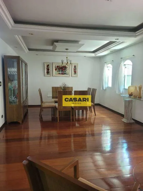 Foto 1 de Sobrado com 3 Quartos à venda, 282m² em Parque dos Passaros, São Bernardo do Campo