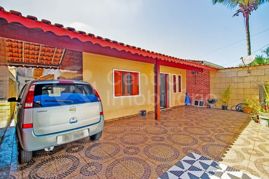 Foto 1 de Casa com 3 Quartos à venda, 113m² em Jardim Peruibe , Peruíbe