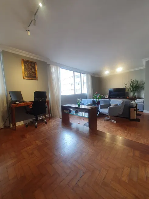 Foto 1 de Apartamento com 3 Quartos à venda, 130m² em Santa Cecília, São Paulo