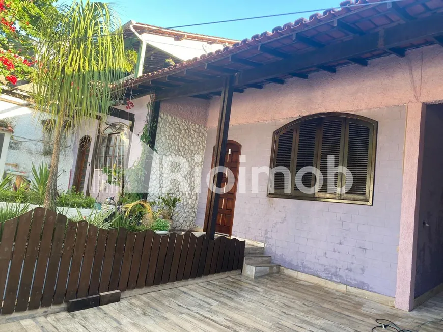 Foto 1 de Casa com 4 Quartos à venda, 234m² em Taquara, Rio de Janeiro