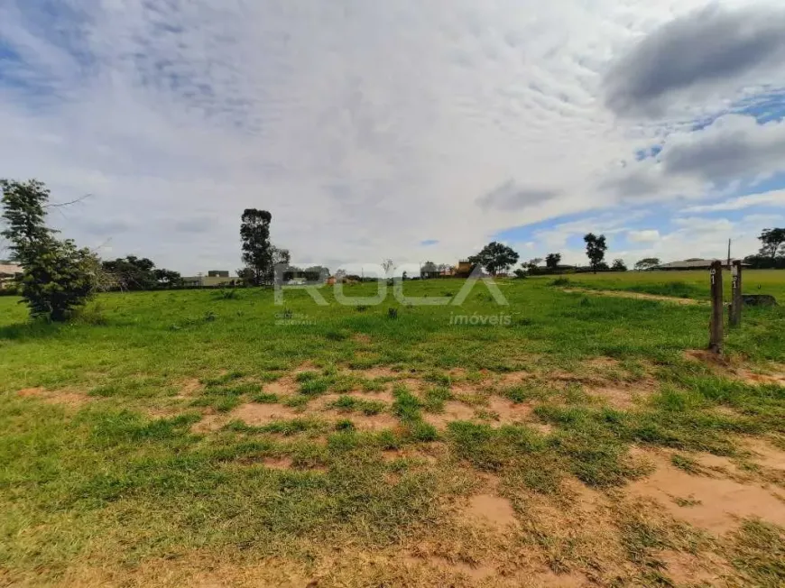 Foto 1 de Lote/Terreno à venda, 1242m² em Vila Pinhal, Itirapina