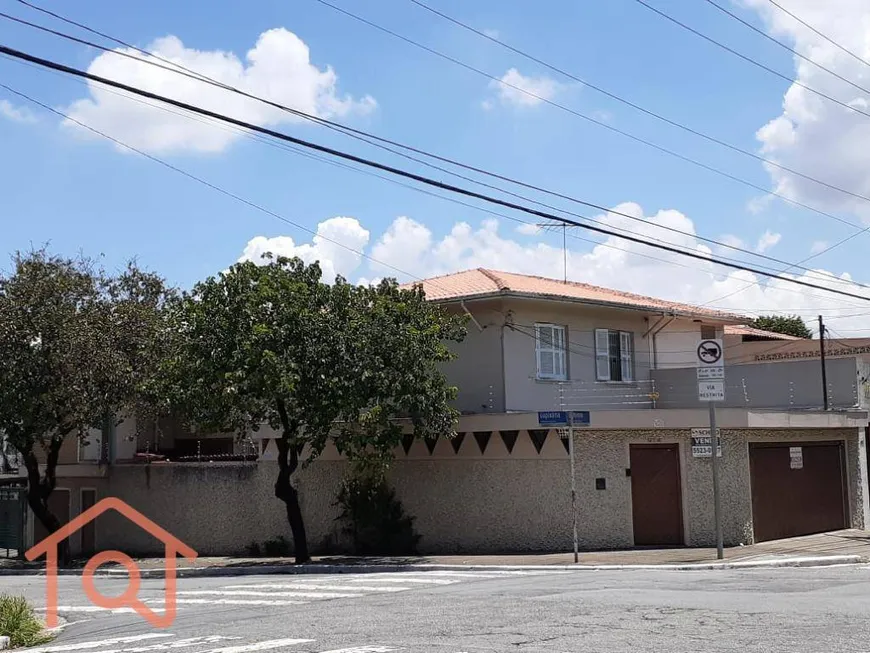 Foto 1 de Sobrado com 5 Quartos para venda ou aluguel, 316m² em Indianópolis, São Paulo