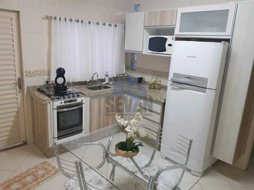 Foto 1 de Casa com 3 Quartos à venda, 115m² em Jardim Chapadao, Bauru